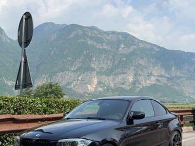 Schwarz Gebraucht 2013 BMW 118 Efficient Dynamics Kleinwagen | 11.190 €