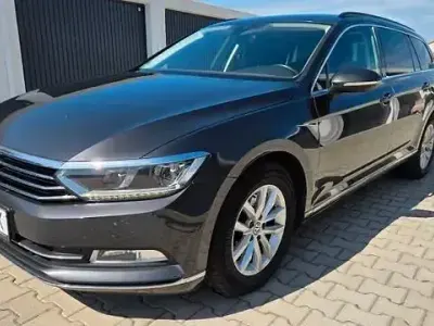 Gebraucht VW Passat Comfortline 190 PS (139 kW) 2018 Grau Kombi
