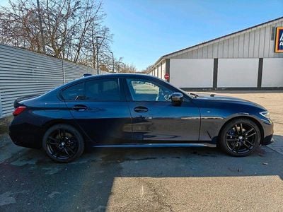 Gebraucht BMW 330 M Sport 258 PS (189 kW) 2020 Blau Limousine