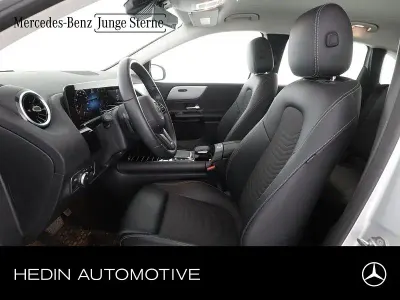 Gebraucht Mercedes B220 Style 190 PS (139 kW) 2023 Silber Kleinwagen