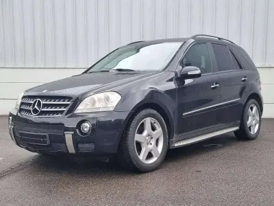 Gebraucht Mercedes ML500 306 PS (225 kW) 2005 Schwarz SUV