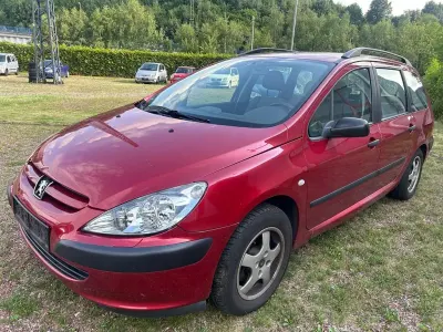 Gebraucht Peugeot 307 Filou 109 PS (80 kW) 2004 Rot Kombi