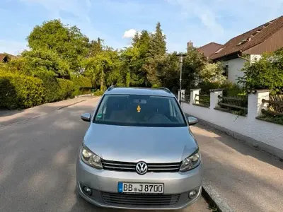 Gebraucht VW Touran 104 PS (76 kW) 2011 Grau Van / Kleinbus