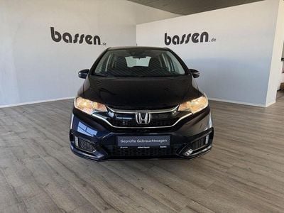 Gebraucht Honda Jazz Trend 102 PS (75 kW) 2019 Brillant sporty blue metallic Kleinwagen