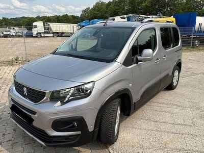 Gebraucht Peugeot Rifter Allure 102 PS (75 kW) 2019 Silber Van / Kleinbus