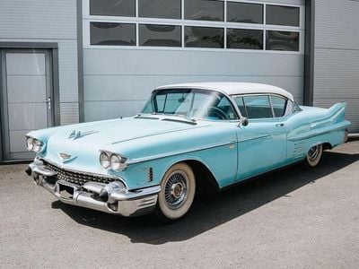 Blau Gebraucht 1958 Cadillac Deville Limousine | 22.900 €