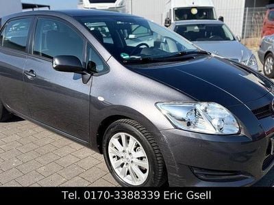Gebraucht Toyota Auris Basis 97 PS (71 kW) 2009 Grau Kleinwagen