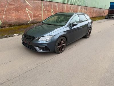 Second-hand Seat Leon ST 4Drive 300 CP (220 kW) 2019 Gri Break