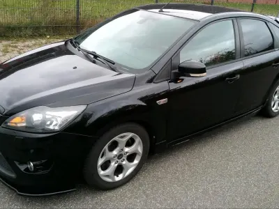Gebraucht Ford Focus ST 225 PS (165 kW) 2010 Schwarz Limousine