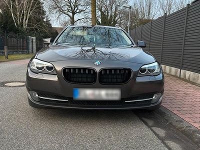 Gebraucht BMW 520 184 PS (135 kW) 2013 Braun Kombi