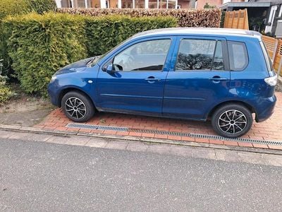 Gebraucht Mazda 2 80 PS (58 kW) 2007 Blau Kleinwagen