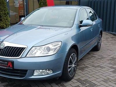 Satingrau metallic Gebraucht 2009 Skoda Octavia Ambiente Limousine | 3.990 € (Etwas zu teuer)