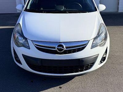 Usata Opel Corsa Energy 70 CV (51 kW) 2014 Bianco Utilitaria