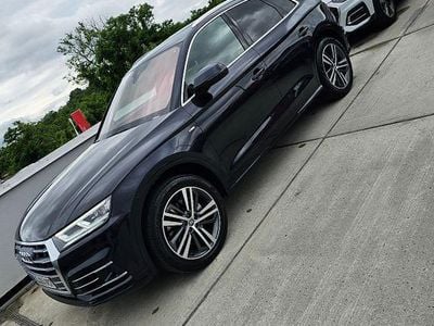 Blau Gebraucht 2020 Audi Q5 Sport SUV | 38.490 € (Teuer)
