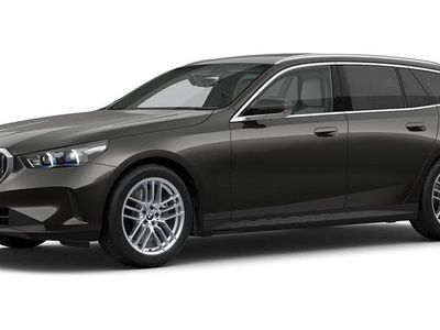 Gebraucht BMW 540 303 PS (222 kW) 2024 Kombi