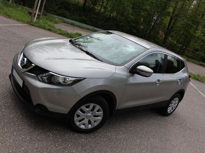 gebraucht Nissan Qashqai 1.2 DIG-T Visia