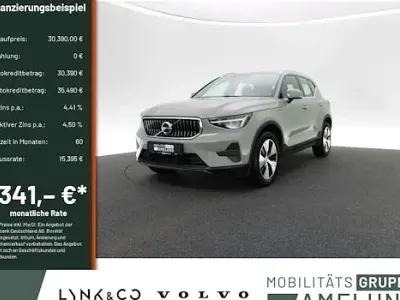 Gebraucht Volvo XC40 Core 211 PS (155 kW) 2022 Grün SUV