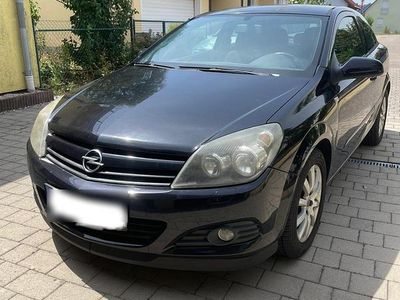 Opel Astra GTC
