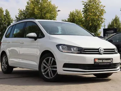 Gebraucht VW Touran 150 PS (110 kW) 2019 Weiß Van / Kleinbus