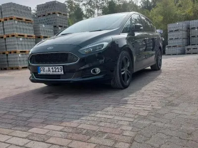 Gebraucht Ford S-MAX S 150 PS (110 kW) 2015 Schwarz Van / Kleinbus