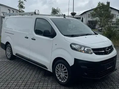 Gebraucht Opel Vivaro 122 PS (89 kW) 2021 Weiß Van / Kleinbus