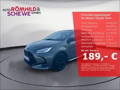Gebraucht Toyota Yaris Hybrid Team 116 PS (85 kW) 2022 Oxide bronze (grau) Kleinwagen