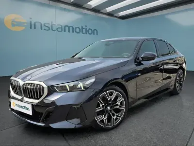 Gebraucht BMW 520 197 PS (144 kW) 2025 Schwarz Limousine