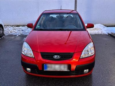 Gebraucht Kia Rio 97 PS (71 kW) 2006 Rot Kleinwagen