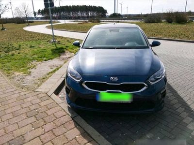 gebraucht Kia Ceed 1.4 cvvt GDI edition 7 emotion