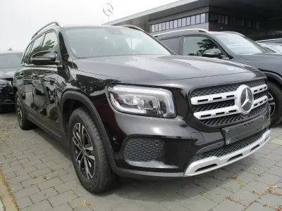 Gebraucht Mercedes GLB200 150 PS (110 kW) 2023 Schwarz SUV