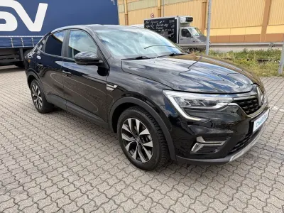 Gebraucht Renault Arkana Equilibre 140 PS (102 kW) 2023 Schwarz SUV