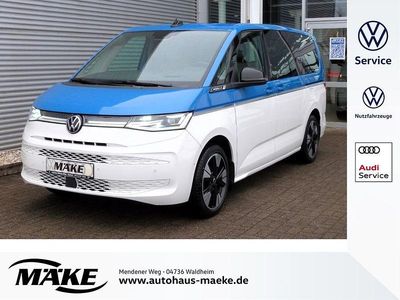 Gebraucht VW Multivan Style 150 PS (110 kW) 2023 Weiß / blau Van