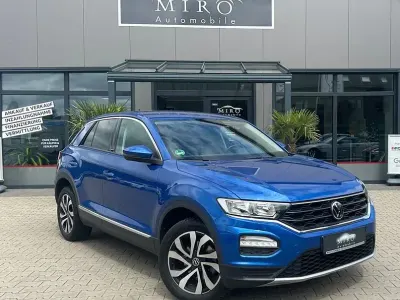 Gebraucht VW T-Roc Active 150 PS (110 kW) 2021 Blau SUV