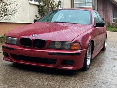 BMW 523