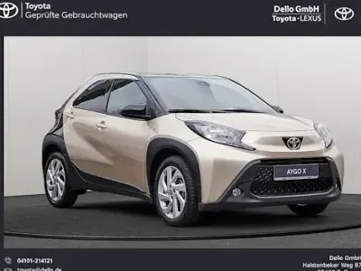 Brugt Toyota Aygo X Basis 72 HK (52 kW) 2022 Beige SUV