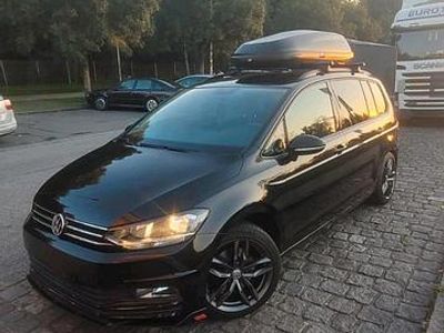 Gebraucht VW Touran 110 PS (80 kW) 2016 Schwarz Van / Kleinbus