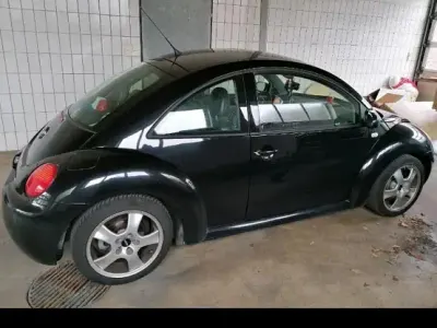 Gebraucht VW Beetle 170 PS (125 kW) 2002 Schwarz Kleinwagen