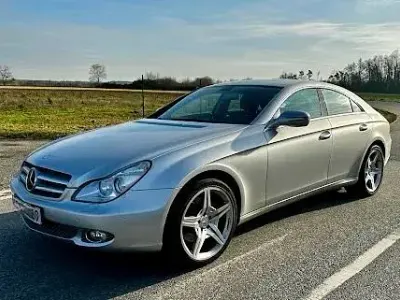 Używany Mercedes CLS350 292 KM (214 kW) 2008 Srebrny Sedan/Limuzyna