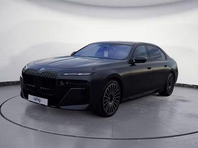 Neu BMW 740 299 PS (219 kW) 2026 Grau Limousine