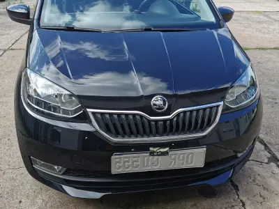 Gebraucht Skoda Citigo Style 75 PS (55 kW) 2018 Deepschwarz perleffekt Kleinwagen