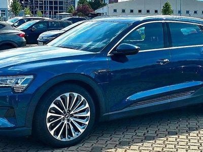 Usata Audi e-tron Sport 230 kW (313 CV) 2021 Blu SUV