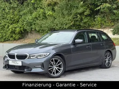 Gebraucht BMW 318 Sport Line 156 PS (114 kW) 2021 Grau Kombi