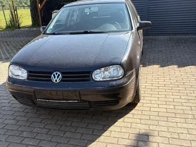 Gebraucht VW Golf IV 105 PS (77 kW) 2002 Schwarz Limousine