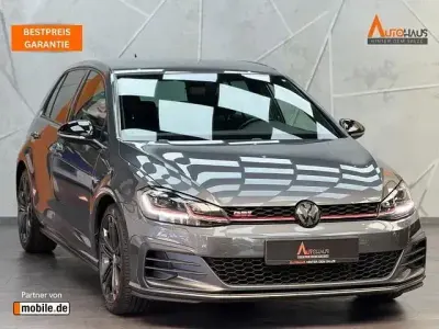 Gebraucht VW Golf VII GTI 230 PS (169 kW) 2018 Indiumgrau metallic Limousine