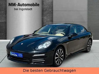 Gebraucht Porsche Panamera 310 PS (228 kW) 2015 Tiefschwarz Kleinwagen