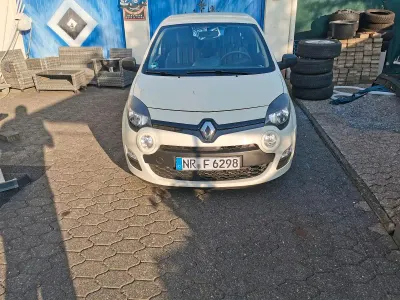 Gebraucht Renault Twingo 76 PS (55 kW) 2014 Weiß Kleinwagen