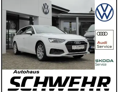 Gebraucht Audi A4 163 PS (119 kW) 2023 Weiß Kombi