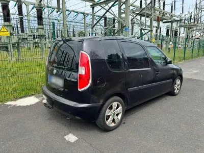 Gebraucht Skoda Roomster 105 PS (77 kW) 2007 Schwarz Van / Kleinbus