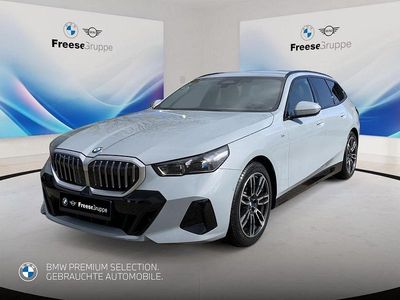 Gebraucht BMW 520 M Sport 197 PS (144 kW) 2025 Grau Kombi