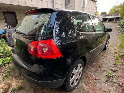 Usata VW Golf IV 75 CV (55 kW) 2004 Utilitaria